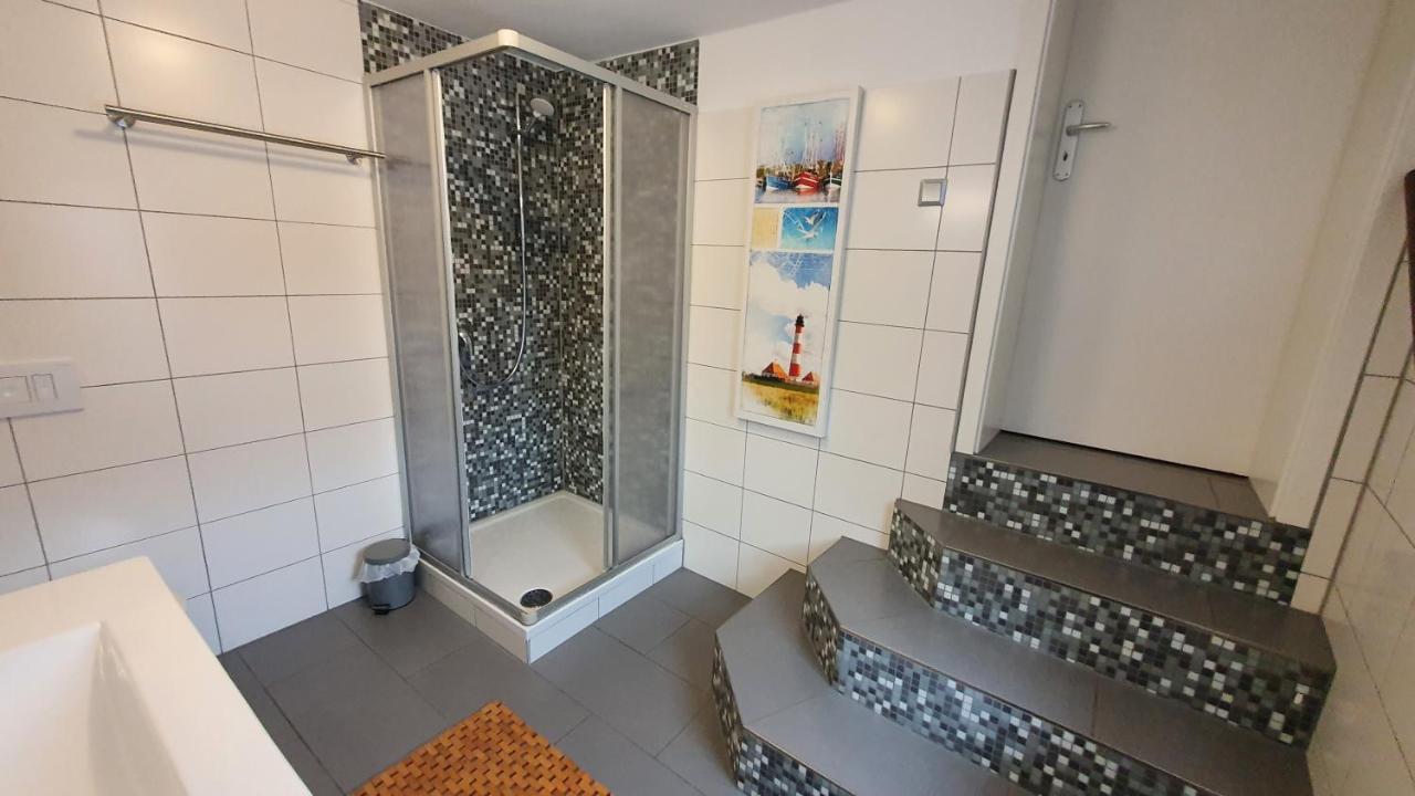 Gaestezimmer & Ferienwohnungen Thon Herbsleben エクステリア 写真